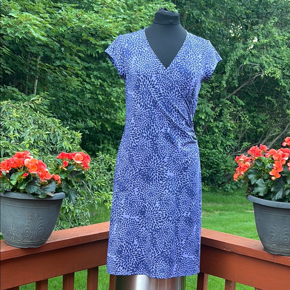 Lululemon Athletica Light and Dark Purple Sheath Midi Dress